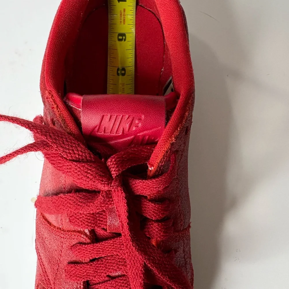 Nike Air Jordan 1 Retro Low‎ Women's 8, Eur 39, Red